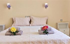 Jo-Annes Apartments